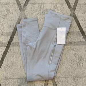 NWT Athleta Rainer legging size medium